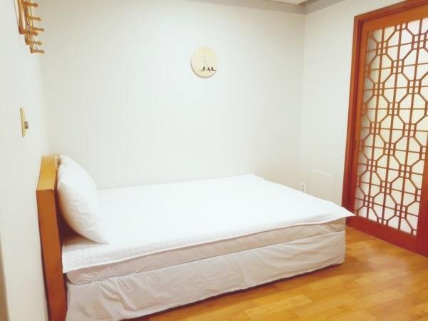 Hotel White House à Sokcho Extérieur photo