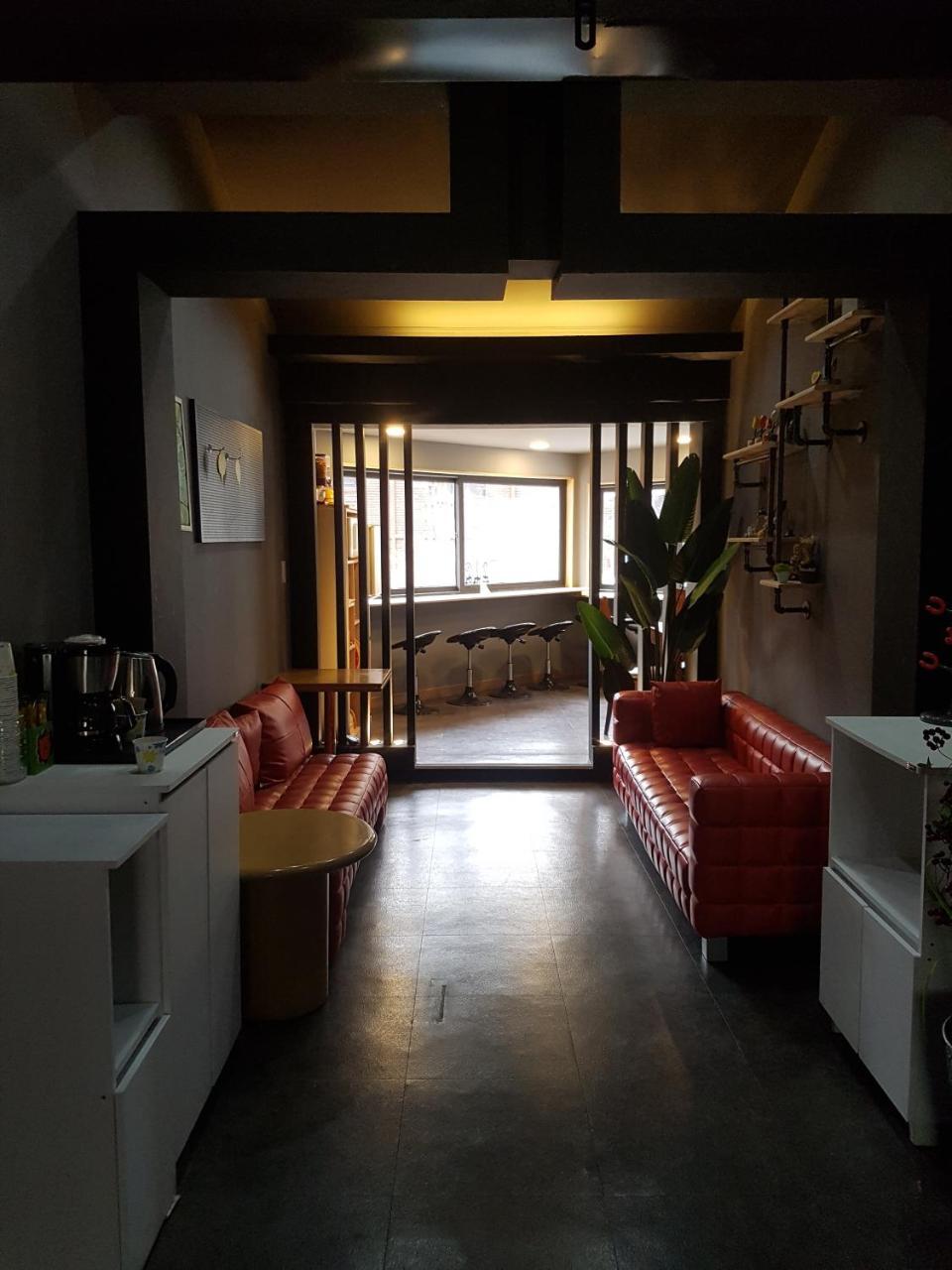 Hotel White House à Sokcho Extérieur photo