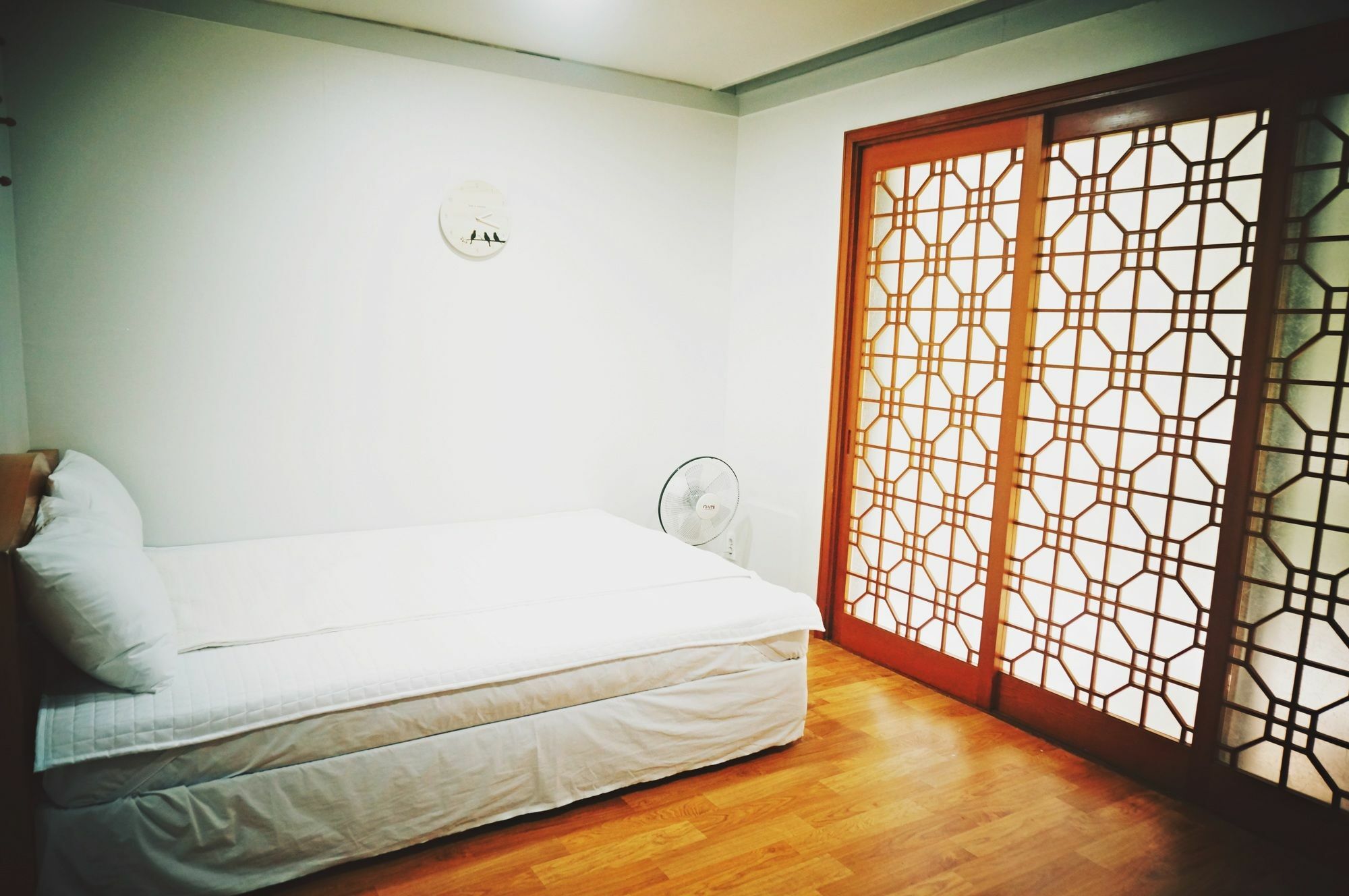 Hotel White House à Sokcho Extérieur photo